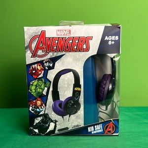 Brand New (Avengers Kids Headset) Black Panther Edition
